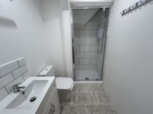 Photo 18- click for photo gallery